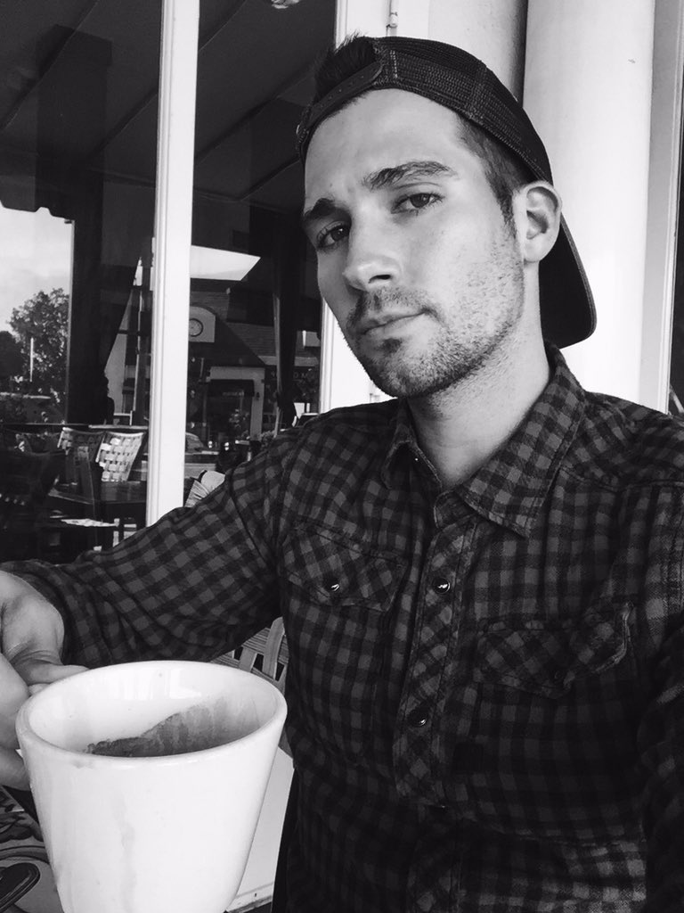 jamesmaslow's tweet photo. Cheers https://t.co/3qv0Ti5vkH