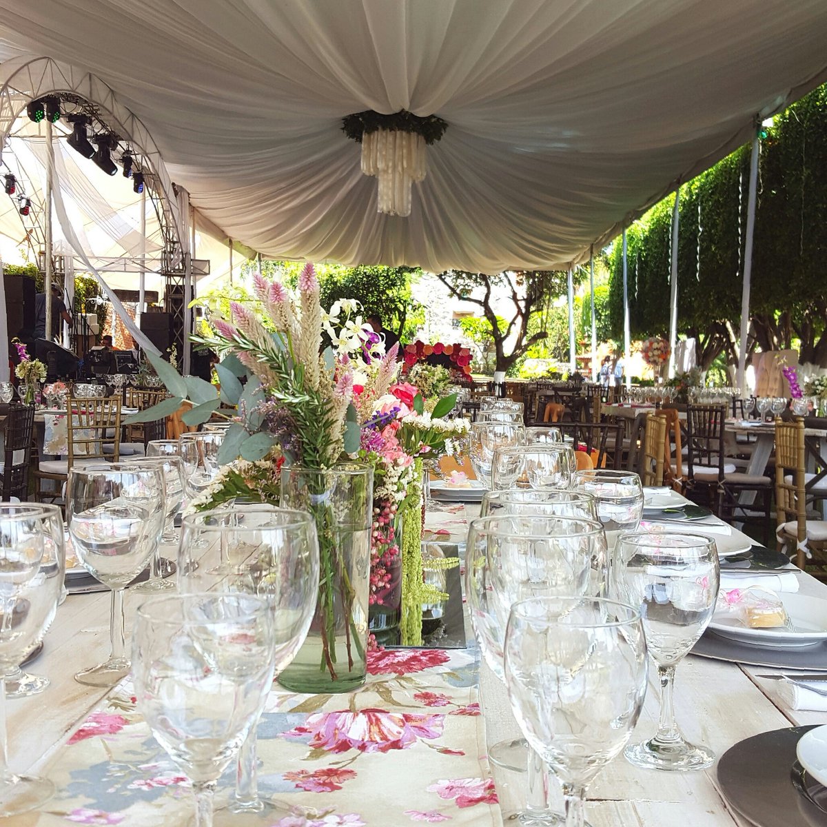 Skar wedding decoration