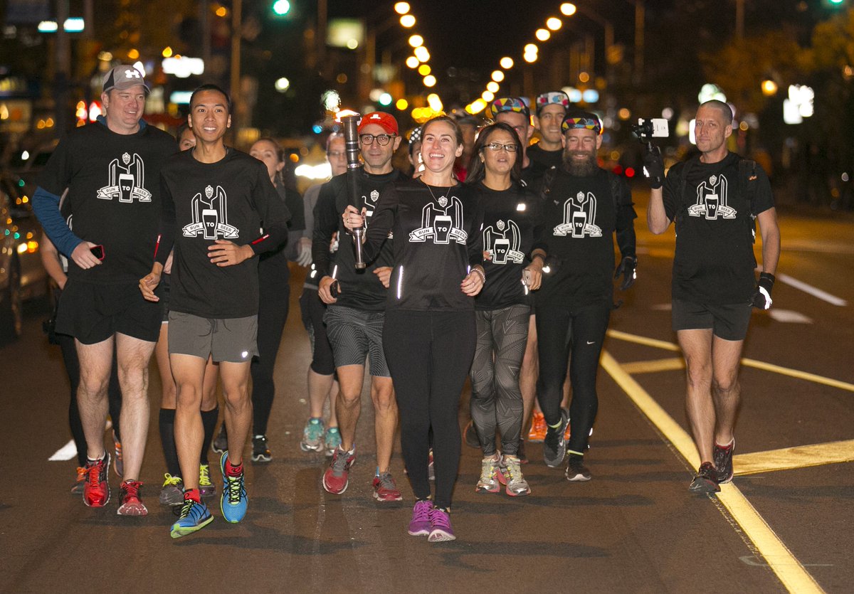 RunCRS's tweet photo. Tonight we officially kicked-off Marathon Weekend with Toronto's run crews on the #Danforth! #STWM #runTO https://t.co/CWNYoKe73S
