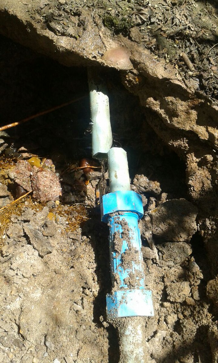 170_la's tweet photo. PERSONAL DE LA INSTITUCIÓN Y COMUNIDAD EN EL MANTENIMIENTO DE LA INFRAESTRUCTURA https://t.co/mOomr3DYMJ