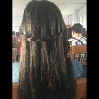 munariyahuna629's tweet photo. Ohh no my hair😲 https://t.co/Rp8g4m77gY