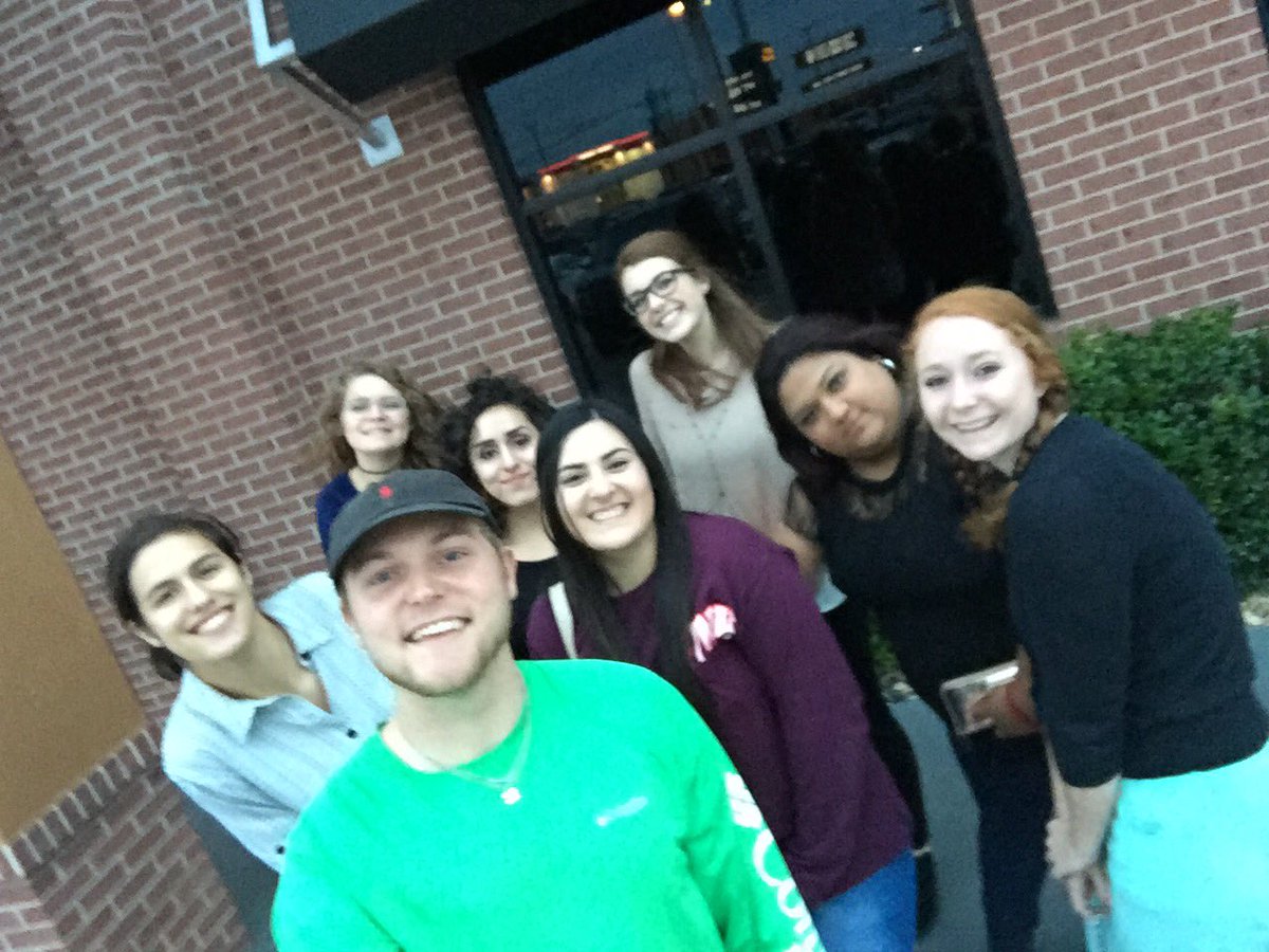 dspetatheta's tweet image. our pledge class heading to Buffalo Wild Wings for their social event! #pledgeclass #deltasigmapi #etatheta #PTBAD