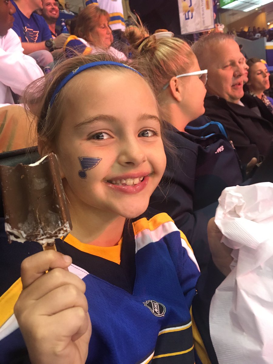 32Duke's tweet photo. Great time tonight @StLouisBlues game with my girl Caitlin! She is a Pistol #CantStopWontStop #ImWoreOut https://t.co/DRMMnS9Wai