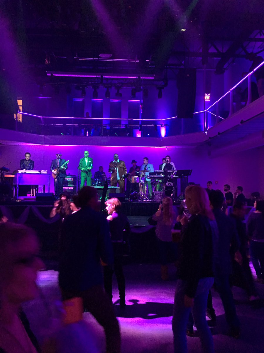 ja5on_p1's tweet image. @MuseEventCenter @PRNFamily whatcha see is whatcha get...nothing but #purplelove #Prince #DanceOnTilDawn2016 💜