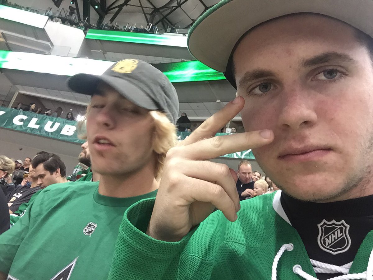 Kitchen_Meyer's tweet photo. Stars won, but more importantly, the ducks lost #Launch1013 https://t.co/Jh27DGD3X8