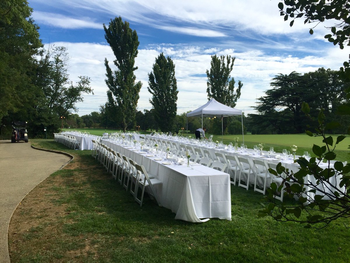 ChefScottCraig's tweet image. Diner en blanc