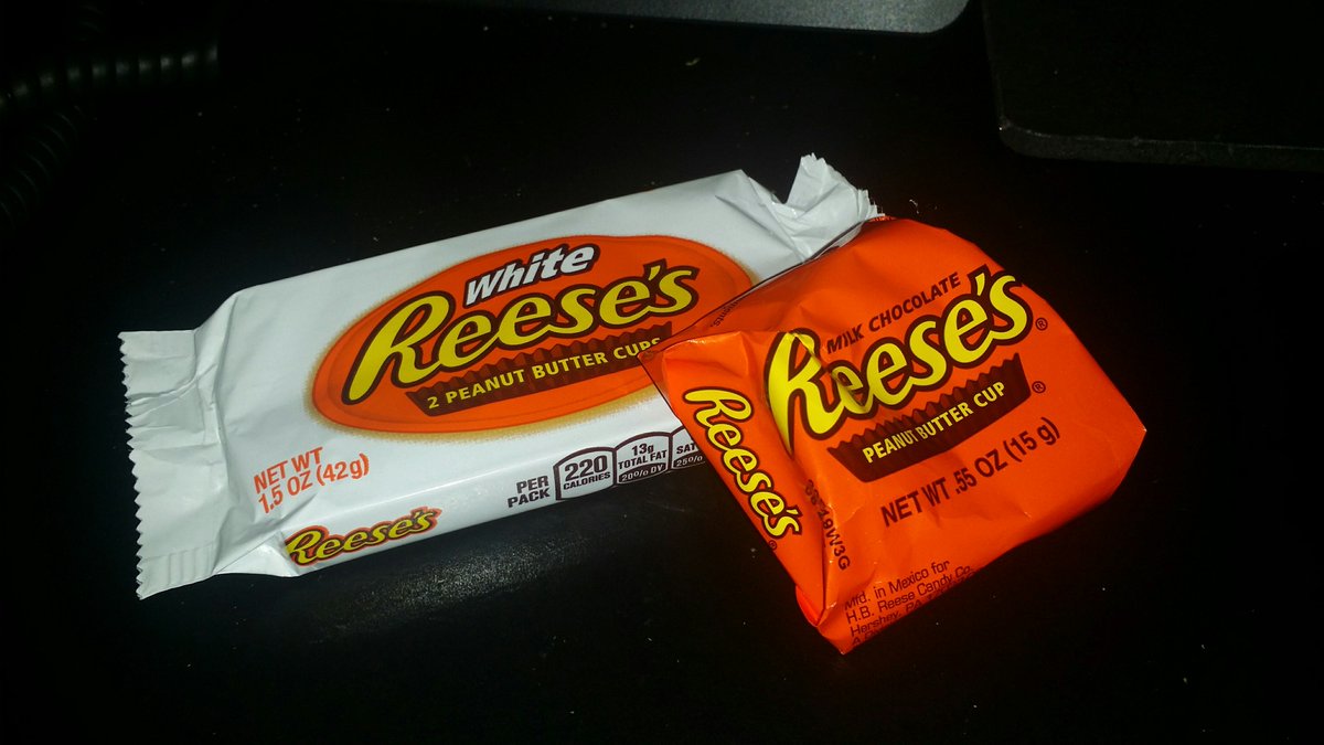 JeannaRBlanco's tweet photo. Which one to eat first!!???😋 Decisions decisions😟
#Reeses #ILoveChocolate #AllVariations https://t.co/xSaP8t2vdd