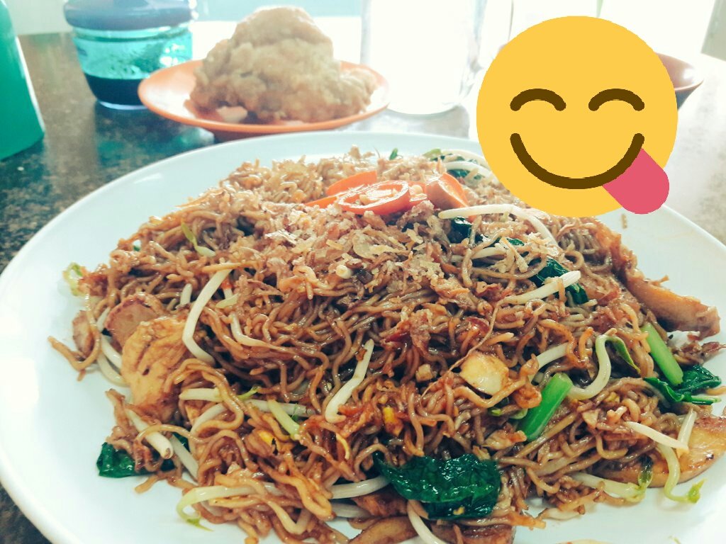 Amirulbaharuddin On Twitter Mee Kolok Goreng Nk Pecah Perut Aku Nk Habiskan