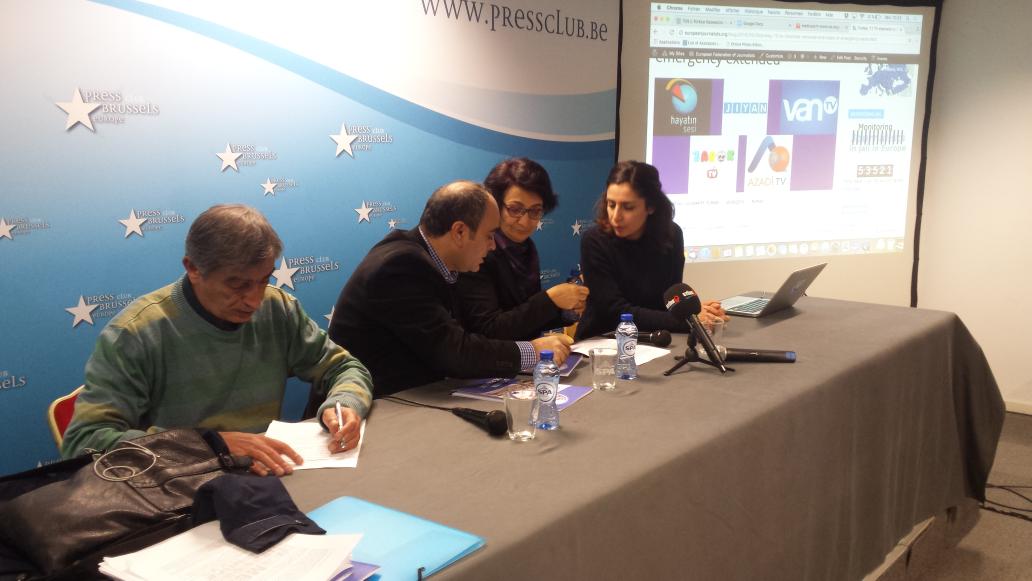 Molenews1's tweet photo. Les journalistes turcs et kurdes dénoncent la censure des chaînes kurdes par l'opérateur @Eutelsat_SA #TurkeyReopen https://t.co/hNsOXtlqRx