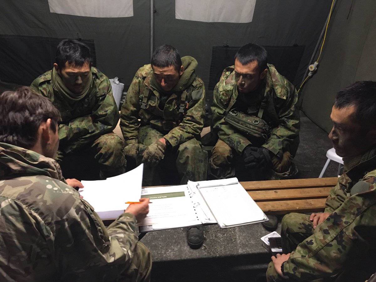 Uk In Japan 陸上自衛隊富士学校のレンジャー部隊員が英ウェールズで 英国長距離監視パトロール隊 米国海兵隊と 始めての合同訓練を行っています Jgsdf Pr Usmc