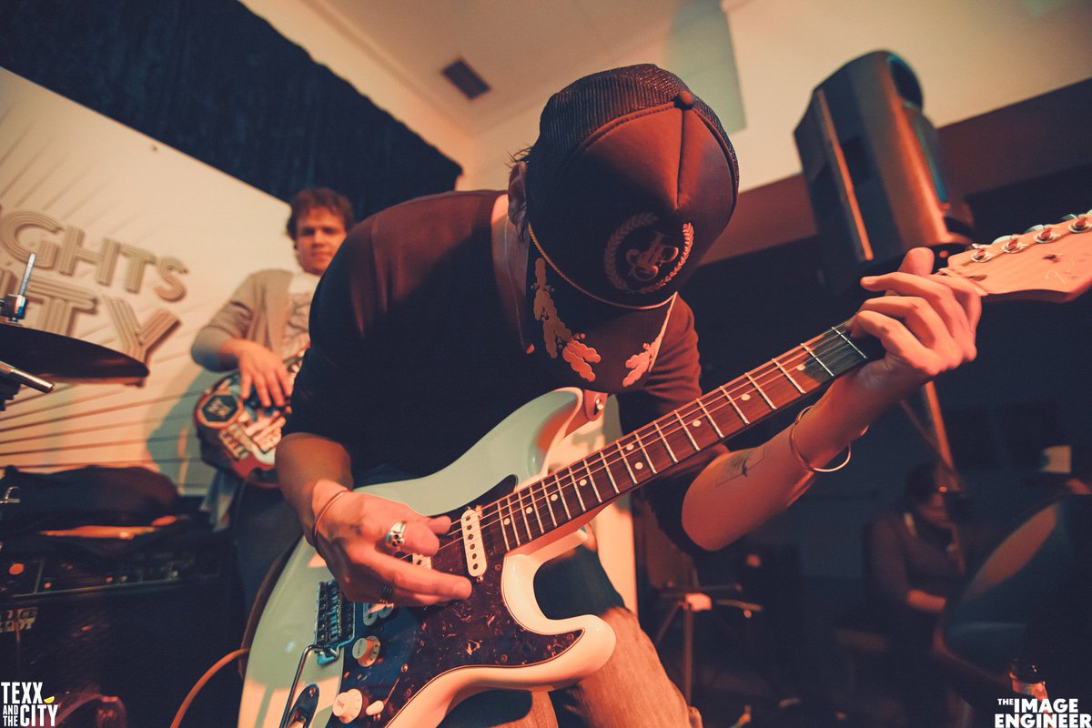 Have a look at our exclusive gallery from Bright Lights Big City at @BlahBlahBarCPT! facebook.com/texxandthecity…