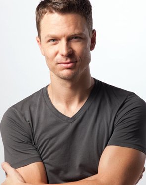 #OnScreen - Our talented @iaminfinitey and <a href="/JDBessenger/">Jacques Bessenger</a> in the new telenovela Keeping Score on <a href="/SABC_2/">SABC_2</a> Monday 17th Oct