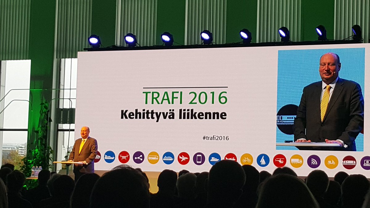 NooraLahde's tweet photo. @Transport_EU pääjohtaja Henrik Hololei liikkumisen tulevaisuudesta: when there is a will there is a way #trafi2016 https://t.co/dERgPFaZYc