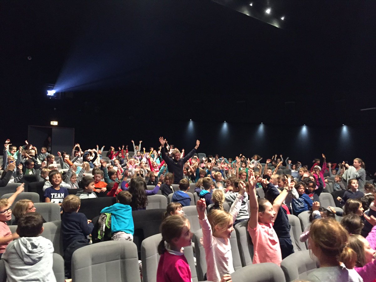 Une matinée consacrée aux jeunes pour <a href="/ThomasRuyant/">Thomas Ruyant</a> ! En route pour un <a href="/VendeeGlobe/">Vendée Globe</a> pour ceux qui s'engagent ! #VG2016 @projetimagine