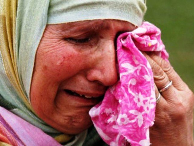 Spirit_Sana's tweet photo. #MothersBegNormalcy It's high time we restore some peace in the valley. WE CANNOT AFFORD MORE DEATHS OF OUR SONS.  #KashmirNormalcy #PEACE https://t.co/OAvvcB1OmK