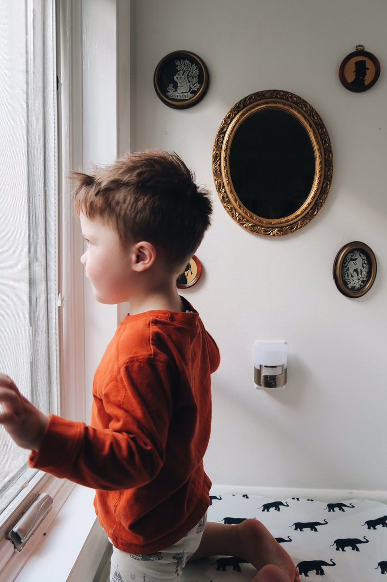 TheMumsyBlog's tweet photo. Home safety for kids post is up + so is an amazing $200 Amazon gift card giveaway! @JascoProducts #ad #lightupfall #light4night https://t.co/JrBVLVlXAh