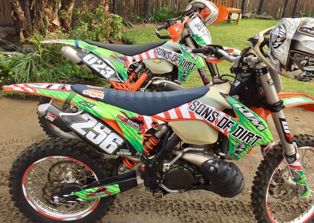 Seatoski's tweet photo. 40min till start... #redbull @RedBullZA @KTMSouthAfrica #seatoski2016 https://t.co/XTha91pg3o