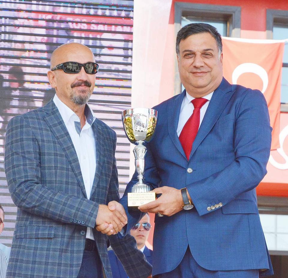 BeyarmuduB's tweet photo. Beyarmudu Belediyesi Halk Dansları Topluluğu Mudanya Mütarekesinin 94'üncü yıl dönümü etkinliklerine katıldı. https://t.co/poa1BMzwkQ