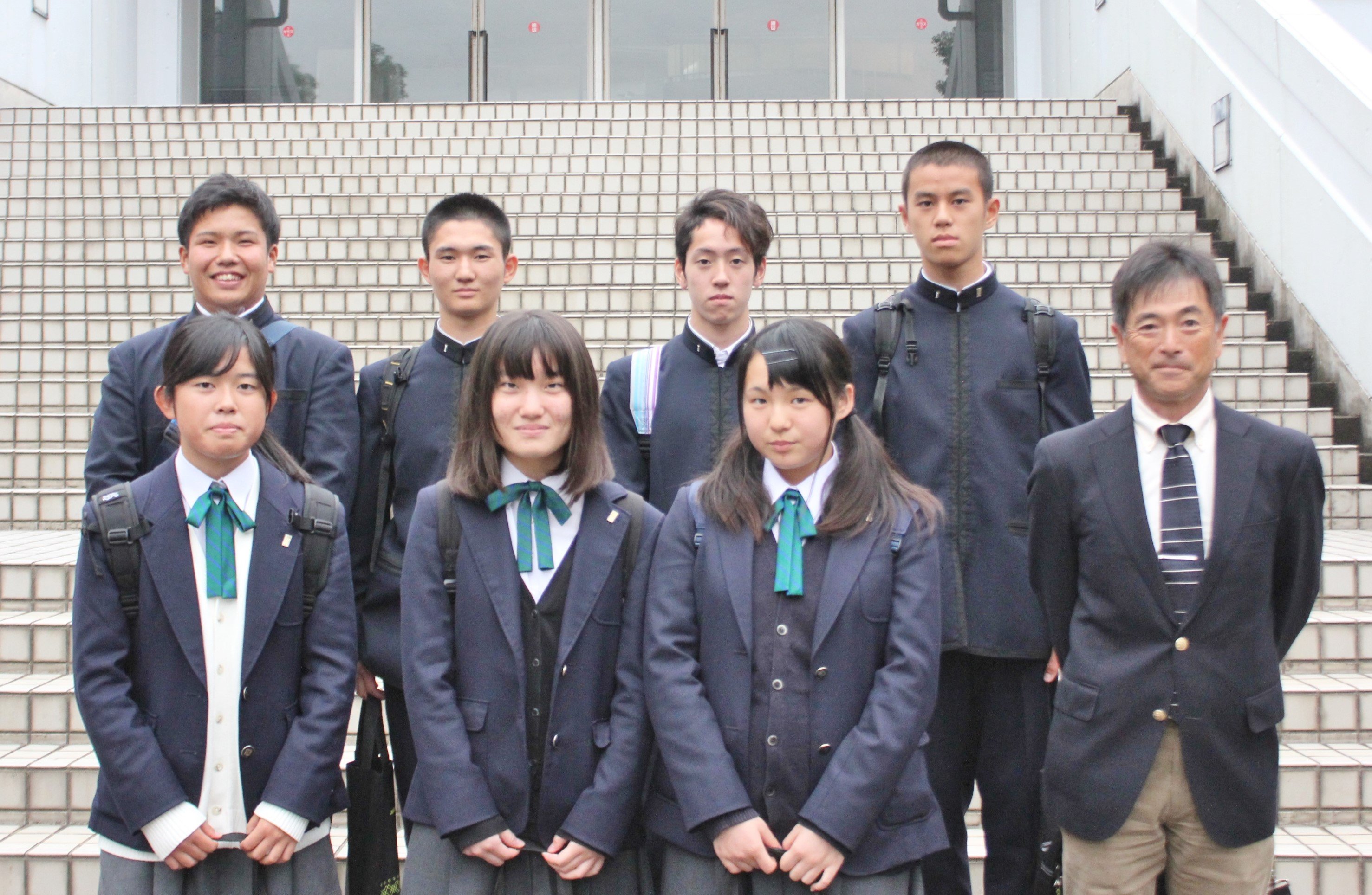 清真学園制服 順天堂大学スポーツ健康科学部 в X: „本学部OB高楠康浩さん（S63年卒）が、勤務校（茨城県清真学園高校）で担当するゼミの生徒さんを連れて、キャンパス見学に来てくださいました！  さくらキャンパスはいかがでしたか？ これからも、勉強・部活動など高校生活を大切にして ...