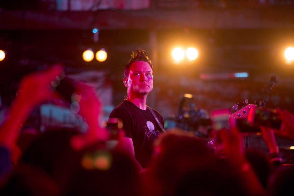 😢#ShesOutOfHerMind // 📸 <a href="/justwilliet/">Willie T</a>