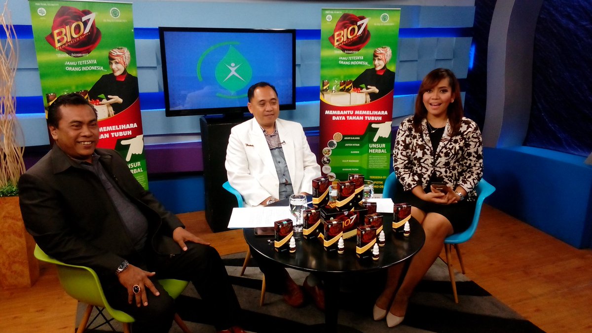 JtvSolusiSehat's tweet photo. #OnAirNow #Live #SolusiSehat @JTV_rek w/ #Bio7 Tema Waspada Stroke @Qiepurwitasari #JumatBerkah https://t.co/XHiekxTtLx