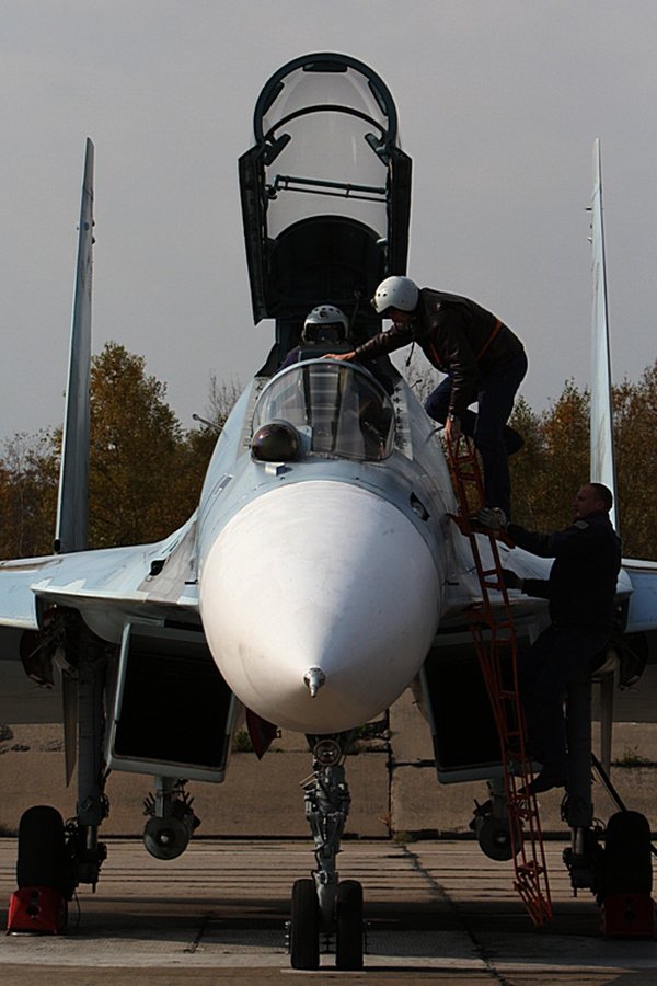 mod_russia's tweet photo. Экипажи истребителей Су-35С #ВВО выполнили боевые пуски ракет класса «воздух-воздух» в Приморье
https://t.co/qXyYoyAH7i https://t.co/tDo72Fwskz
