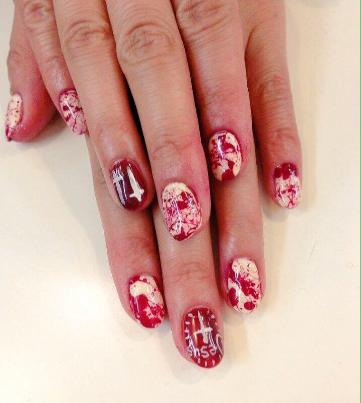 血ネイル