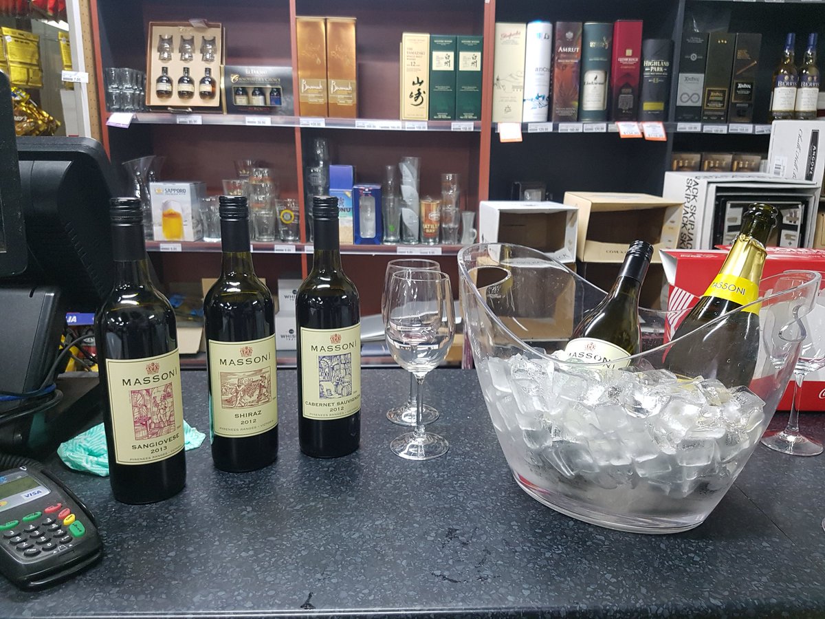 RandomWineScore's tweet image. Tasting Massoni at Purple Palate Maleny 10/10!!