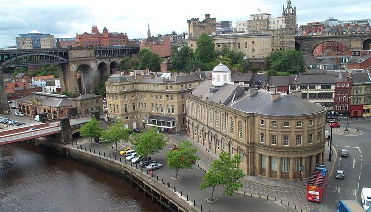 "Wonderful Women of Newcastle" Sun 2.30 buff.ly/2dRCCFO <a href="/altweet_pet/">NewcastleGateshead</a> <a href="/NewcastleNE1/">Get Into Newcastle</a> <a href="/ToonLibraries/">Newcastle Libraries</a> <a href="/Englands_NE/">England's North East</a> <a href="/welovencl/">I Love Newcastle</a> <a href="/NCL_Guide/">ncl.guide</a>