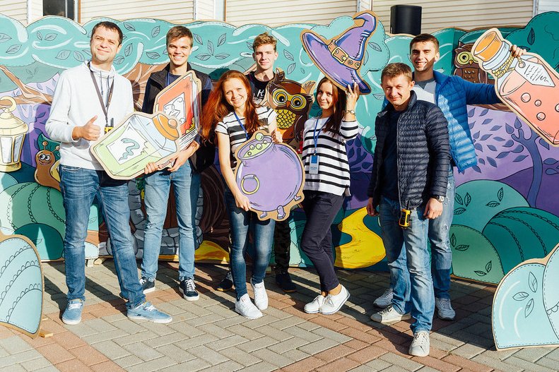 Кто-то в чудеса верит, а Eventum Globo их создаёт!
В этот раз мы вместе с компанией МТС попали в Волшебную академию юных магов и чародеев.