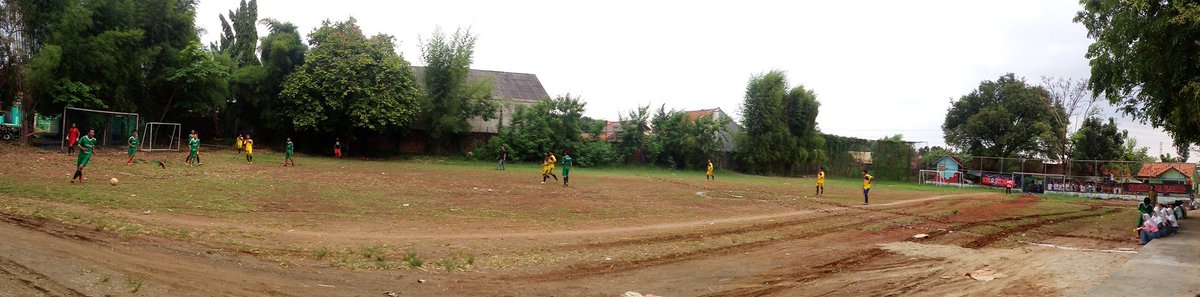 Pertarungan Sengit antara XII IPA 5 &amp; XI IPS 6 !!!