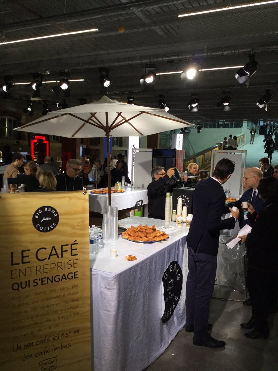 BigBangCoffee_'s tweet photo. #HTSummit [DAY 2] Want some very good coffee ? Come by our booth ! #bigbangcoffee #onecuponecent https://t.co/evgXaYjPHi