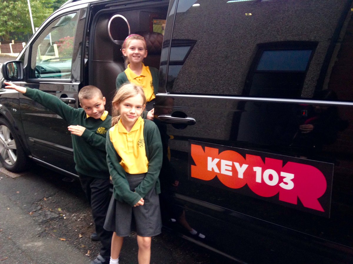 Keira, Kiya, and Ethan were surprised by their Cool Ride to School in the <a href="/ViageoChauffeur/">ViageoChauffeuring</a> Jet Van this morning!🚗💫