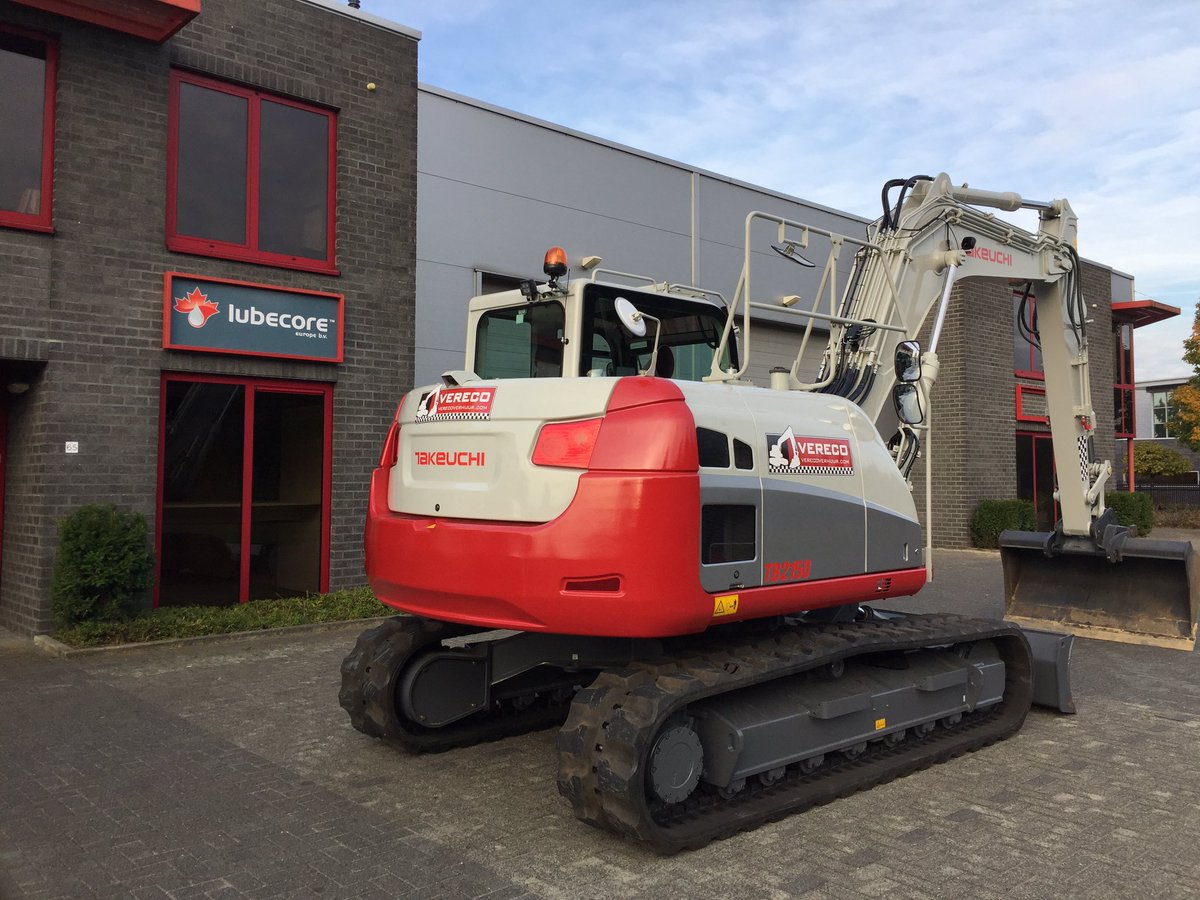 LubecoreEurope's tweet photo. #Takeuchi TB2150 met #lubecore next generation greasing system. @Verhoeven_BV https://t.co/wNVbJgyw6t