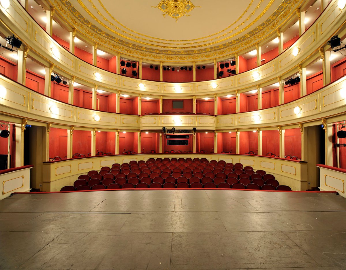 #Slovenia's prime #theatre #festival opens in #Maribor

sloveniatimes.com/slovenia-s-pri…