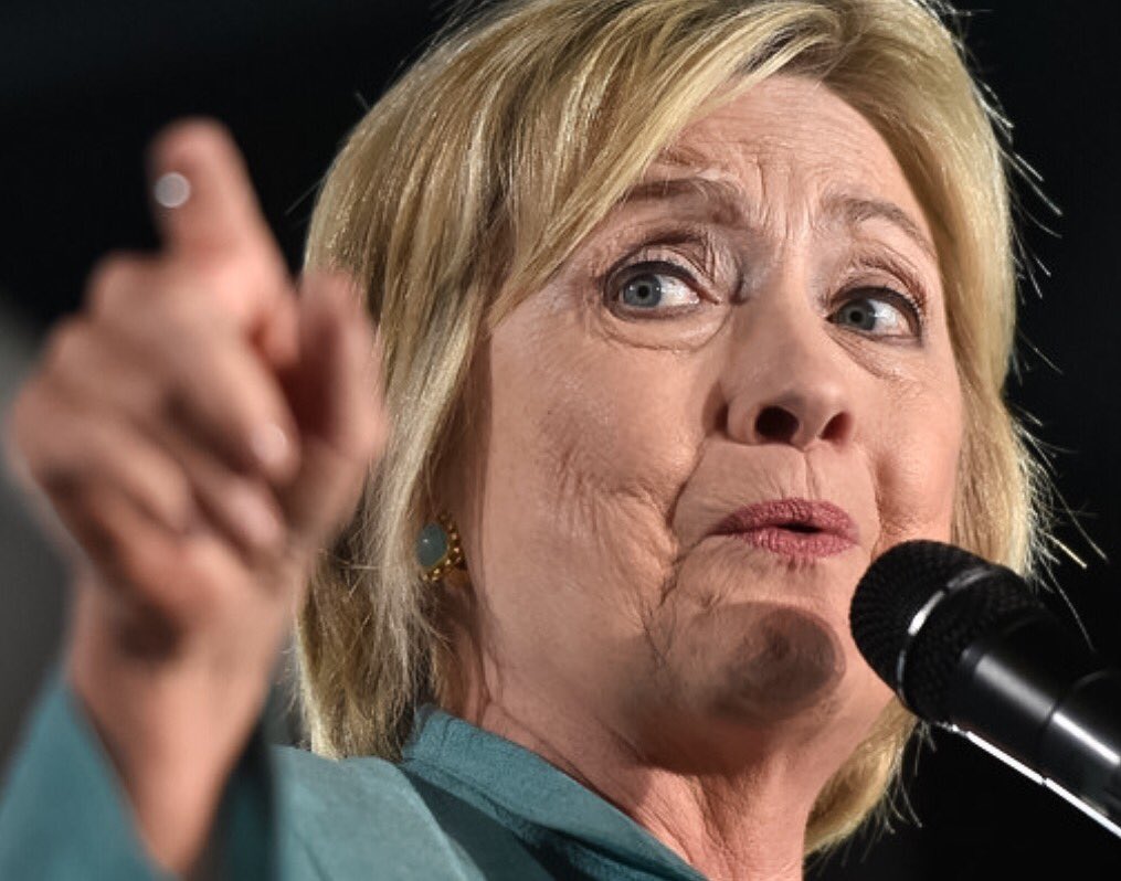 fstop107's tweet photo. One creepy, sleazy corrupt woman. #ScaryHillary https://t.co/7aE0VQOVhR