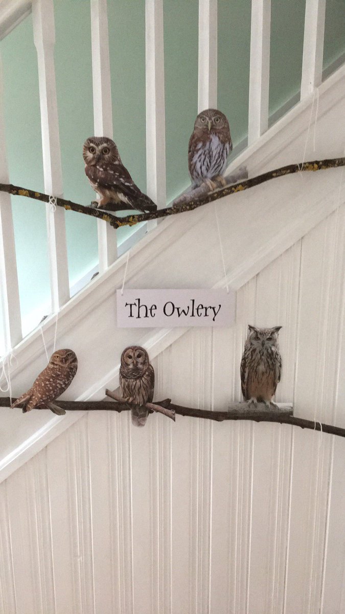 Scissors_String's tweet image. Having a Harry Potter inspired party this #halloween? It's not complete without an Owlery! scissorspaperstring.com/2016/10/14/cre…