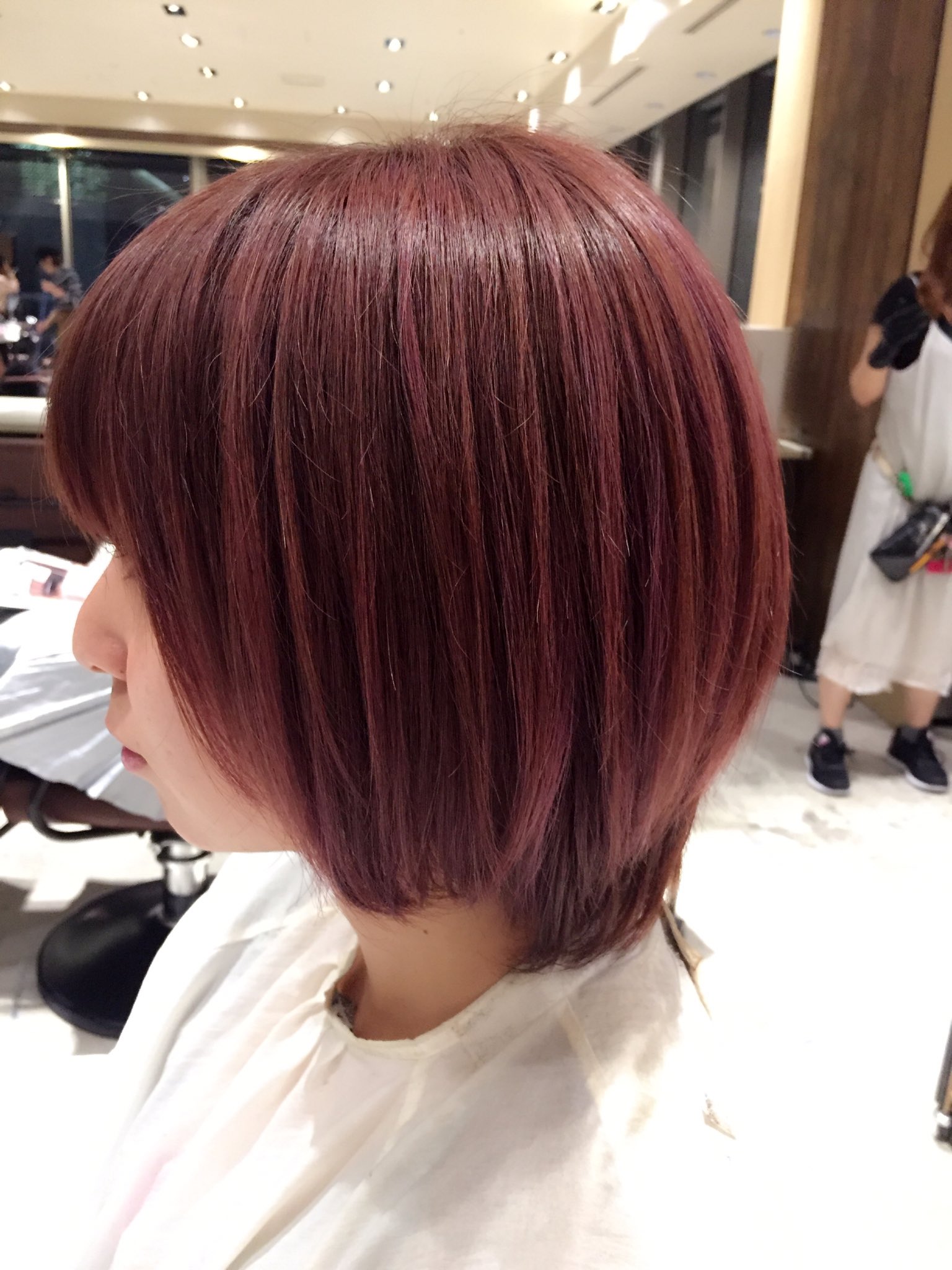 保坂 雄樹 お客様スナップ 秋冬オススメの暖色系カラー ベリーピンク 肌 髪色のツヤ感が抜群に良くなります ハイライトの上から被せました 色のコントラストもかわいい Afloat Haircolor 16aw ヘアカラー ベリーピンク ペリピ ピンク 保坂 雄樹 お客様スナップ 秋冬オススメの暖色系カラー ベリーピンク 肌 髪色のツヤ感が抜群に良くなります ハイライトの上から被せました 色のコントラストもかわいい Afloat Haircolor 16aw ヘアカラー ベリーピンク ペリピ ピンク