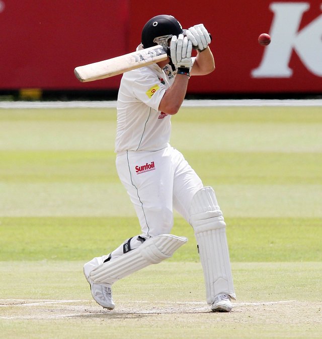 WhatsOnEL's tweet photo. Tea in #EastLondon on Day 1 of the #SunfoilSeries, @DolphinsCrcket vs @WarriorsCrickEC. Dolphins on 190/2 v Smit 80* @DarynSmit #Cricket https://t.co/5xprXnXTSB