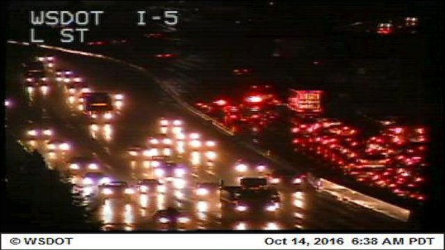 KING5Seattle's tweet photo. crash NB 5 near the dome blocking 2 lanes #k5traffic https://t.co/EifptHTodQ