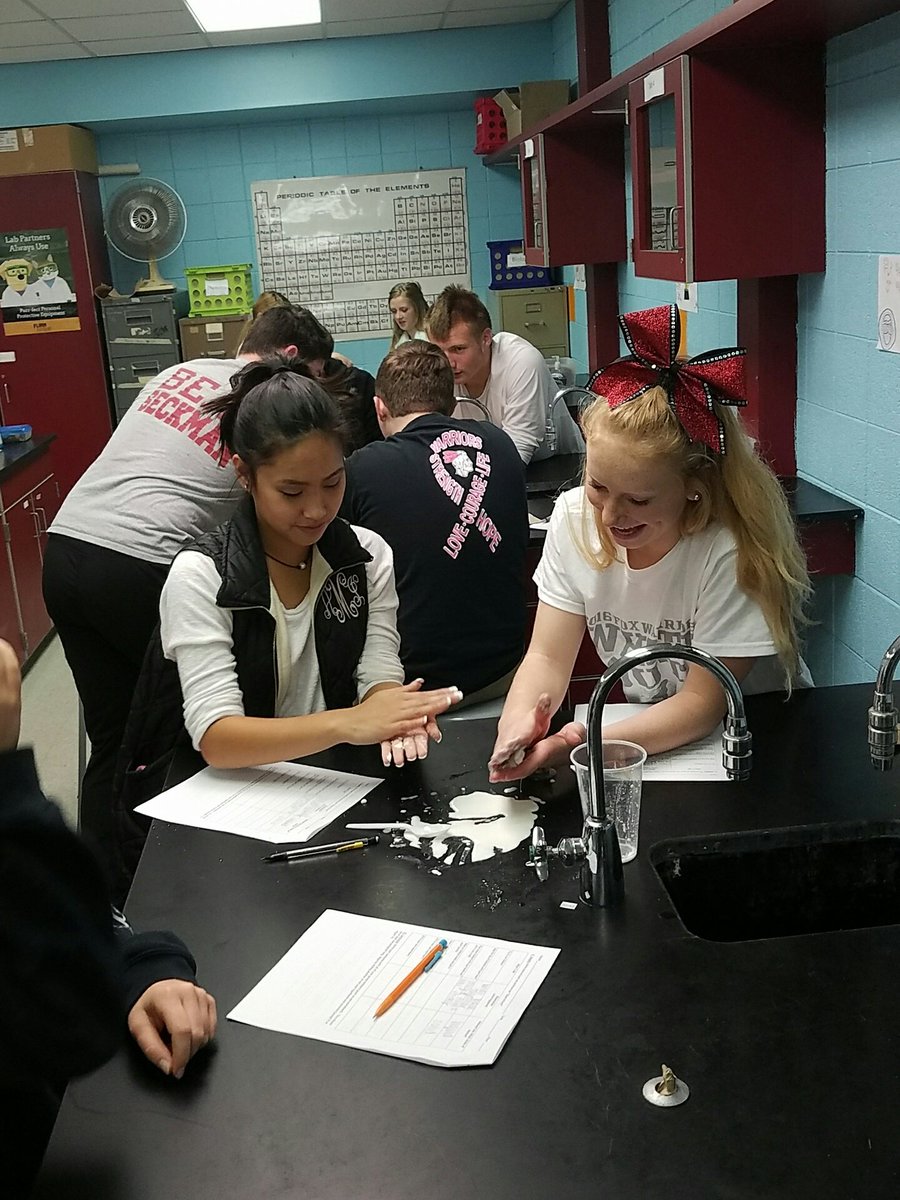FHSWarriorPride's tweet photo. Mrs. Davis' class clebrating National Chemistry Week a little early!! Messing with oobleck... #SoCool #LiquidOrSolid https://t.co/zojfKl2wKG