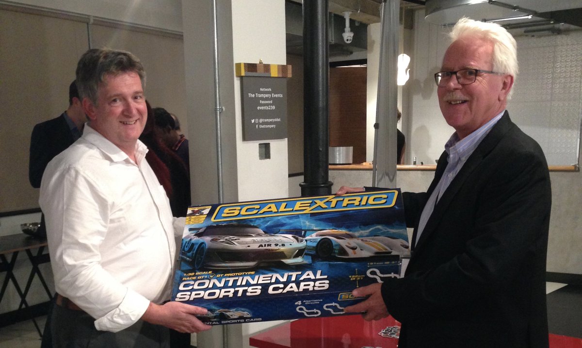 basho_fr's tweet image. This could be you! see us @spark_summit Brussels or @BigData_LDN discover the power of #Riak TS and be entered to win! #SCALEXTRIC love