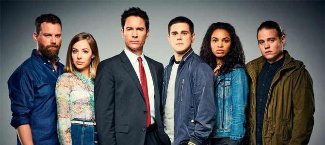 #Travelers creator Brad Wright and star <a href="/EricMcCormack/">Eric McCormack</a> discuss the concept behind the series and its Canadian cast. ow.ly/PJSG305bipD