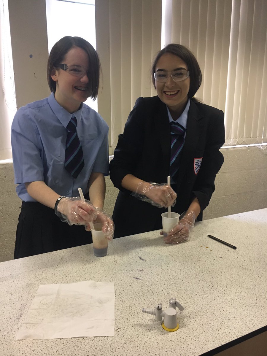 MissB_Sci's tweet photo. 11L3 making slime this morning as part of the polymers topic for #C2 #AdditionalScience https://t.co/eExCnhfVL3