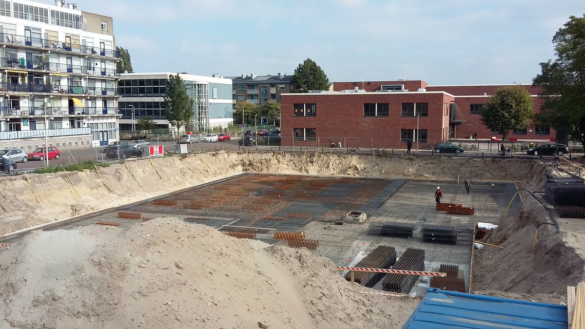 ericvanendschot's tweet photo. Onderwapening vordert lekker bij MFA Verhulstplein .@GiesbersRdam https://t.co/DDM28j7SPp