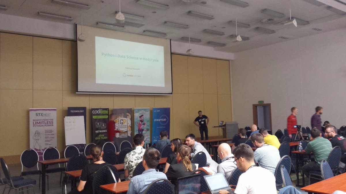 ptynecki's tweet image. Mateusz Rogowski got great talk about Python / Data Science in Medicine on #PyConPL2016. #pyconpl #gitpull #pushujPozytywnie #OwnedOutcomes