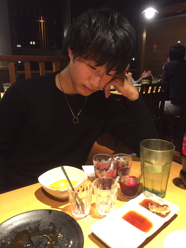 めっちゃフルーツゼリー食ってる