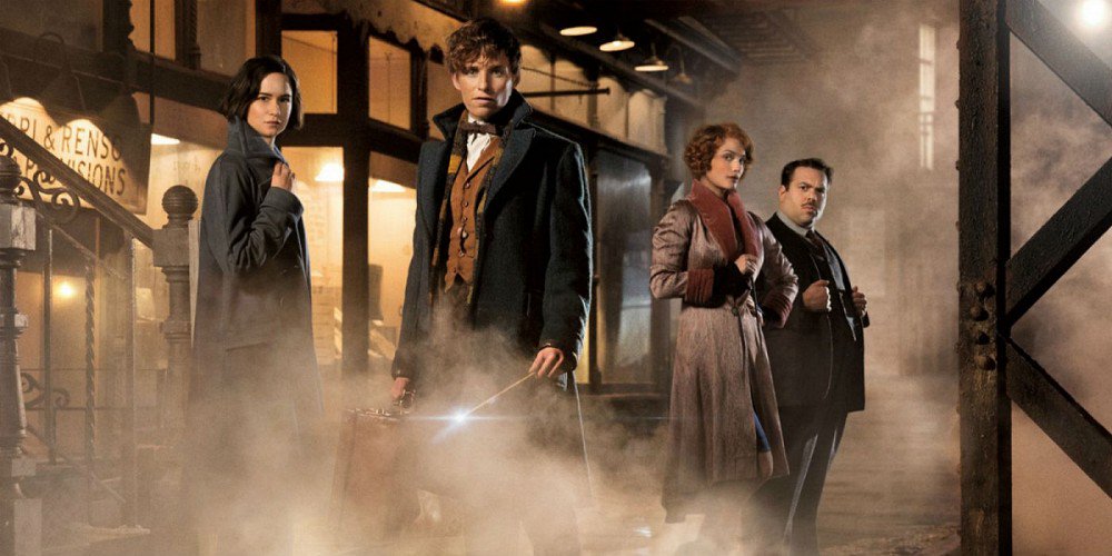 J.K. Rowling "Fantastik Canavarlar Nelerdir, Nerede Bulunurlar?" serisinin üç değil, beş film olacağını açıkladı!