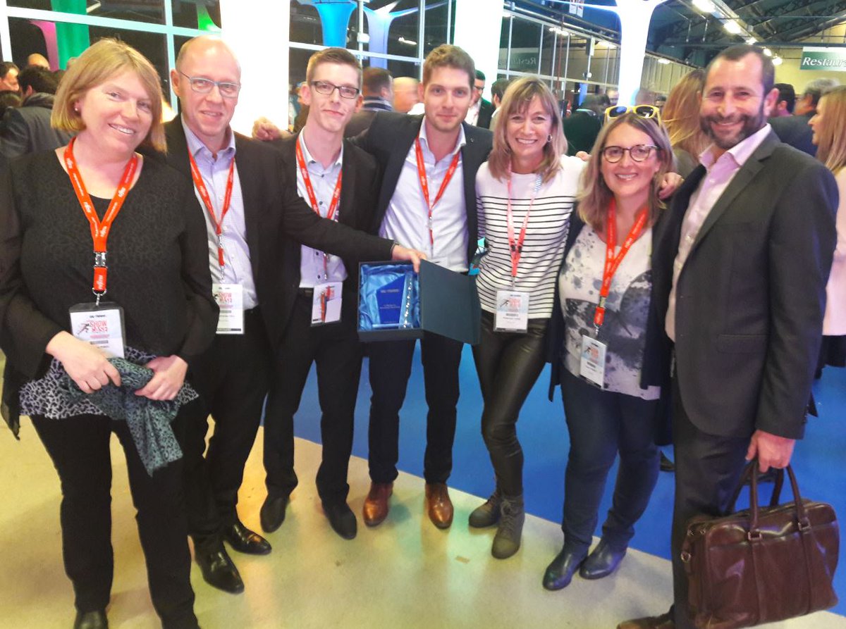 FujitsuFrance's tweet photo. Au nom de toute l'équipe, merci de nous avoir rendu visite sur notre stand du #ingramsc2016 ! @IngramMicroFR Rdv l'année prochaine ;) https://t.co/AhVwbAfJQM