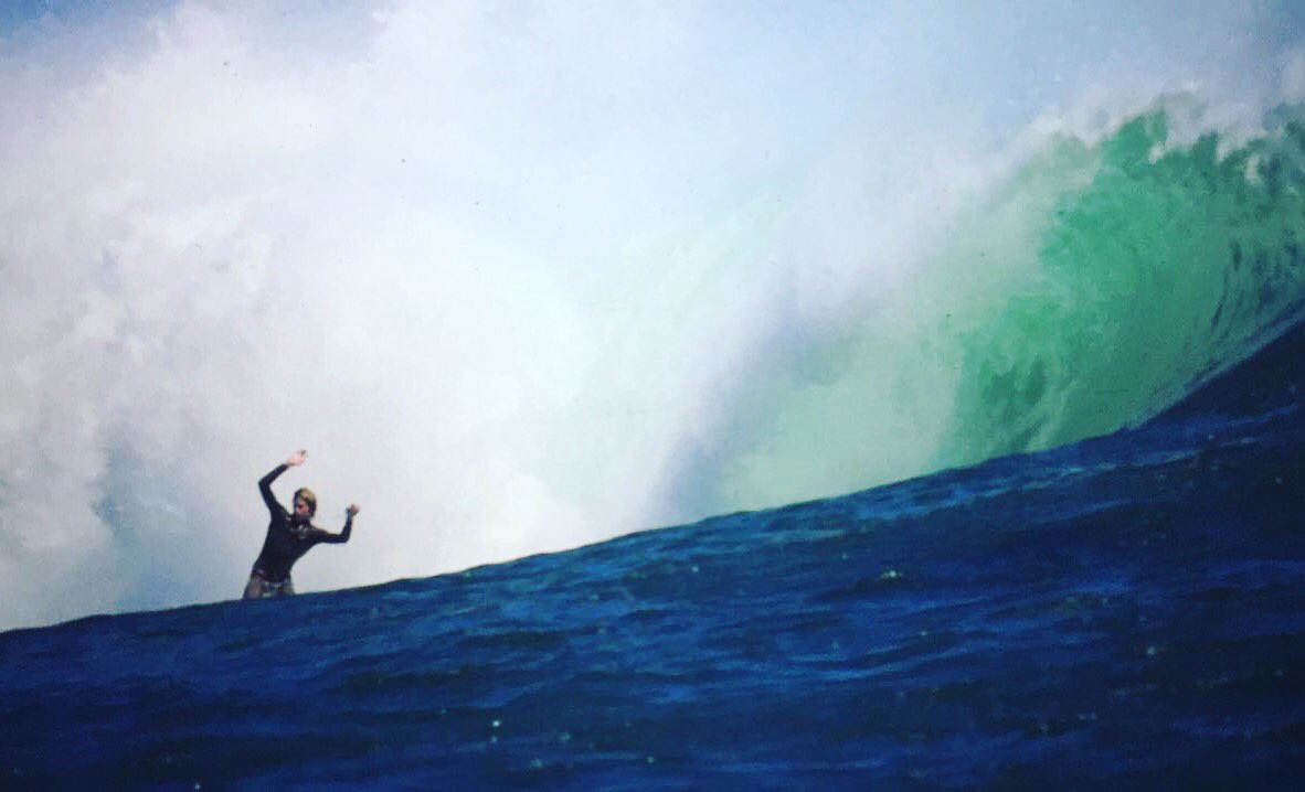 AdrenalisedSA's tweet photo. Another epic surfing session at Robben Island yesterday. Contact us to reserve a space on our next trip. https://t.co/9GspFvMgVR